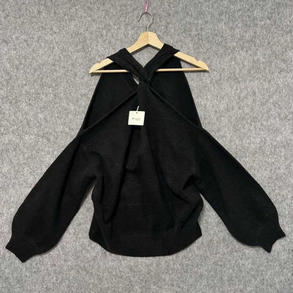 🆕 Gorgeous Miracle Black Off-the-Shoulder Cross-Back Sweater. M/L. NWT!🔥🖤